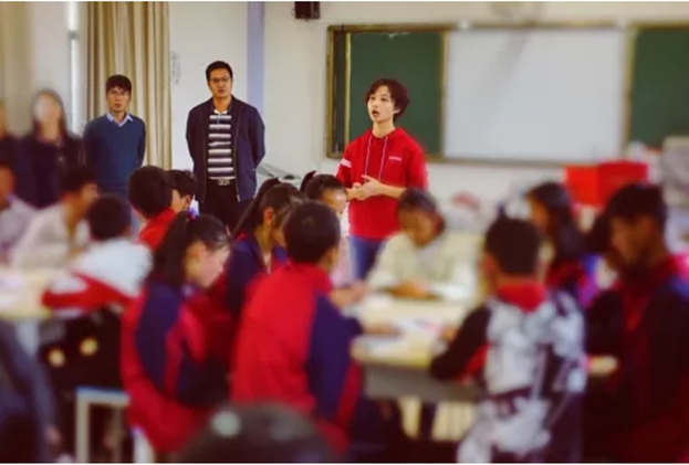 【企业风采 | 荔课】上下同欲者胜,风雨同舟者兴